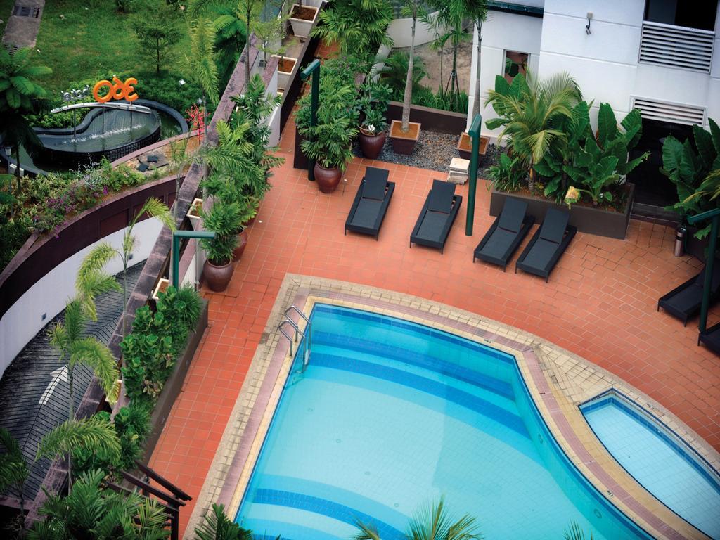 Hock Lee & Residences Kuching